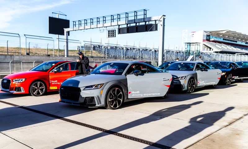 Illustration for article titled The Audi Driving Experience Lets You Blast Around An F1 Track In Someone Else's R8
